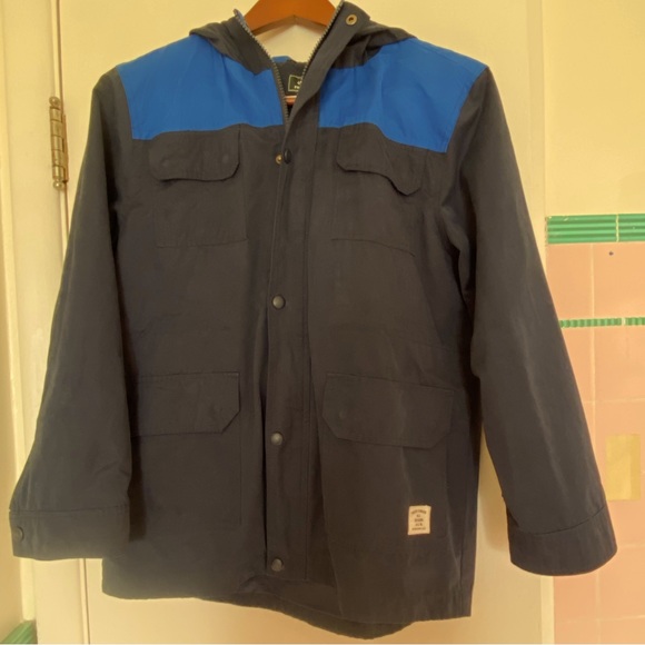 Roots Canada all season navy blue jacket size XXL 13-14 years